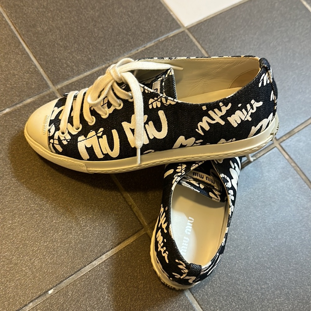 Miu Miu sneakers, size 37.5, condition inside like new, worn only a few times. - Picture 11 of 16
